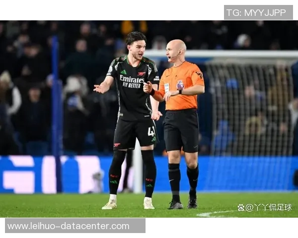 世界杯激战多特蒙德与阿森纳平局补时进球引发争议判罚全场沸腾