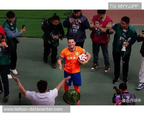 中超精彩对决多特蒙德逆转切尔西帽子戏法引爆全场激情