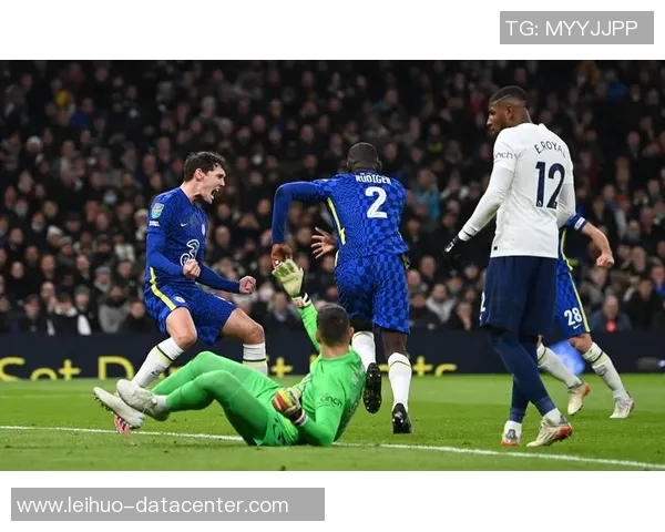 德甲惊天冷门国米3-0战胜阿森纳乌龙球瞬间点燃全场激情