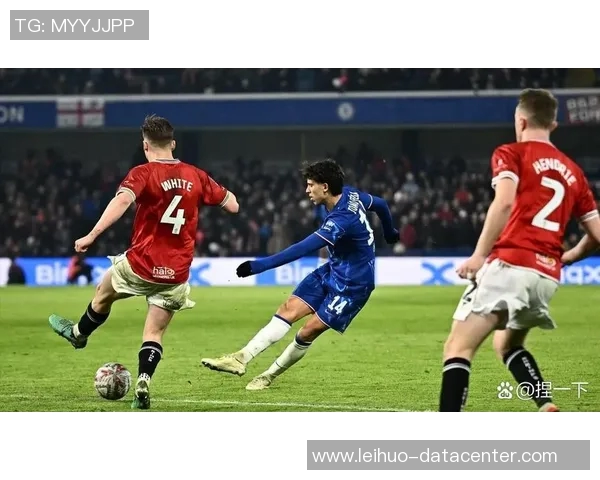 意甲激战：马竞与切尔西战成平局红牌争议引发全场热议与数据分析