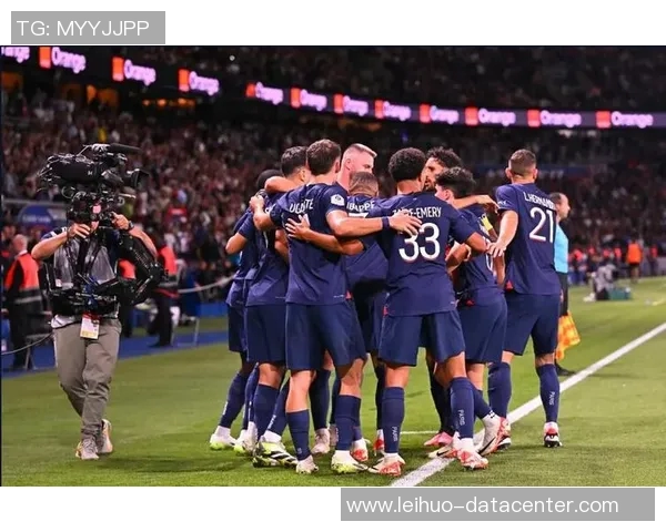 世界杯激战巴黎圣日耳曼险胜阿森纳神扑引发争议与狂欢 世界杯激战巴黎圣日耳曼险胜阿森纳神扑引发争议与狂欢