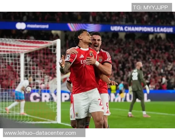 足总杯精彩对决那不勒斯狂胜多特蒙德五球红牌事件引发全场热议 足总杯精彩对决那不勒斯狂胜多特蒙德五球红牌事件引发全场热议