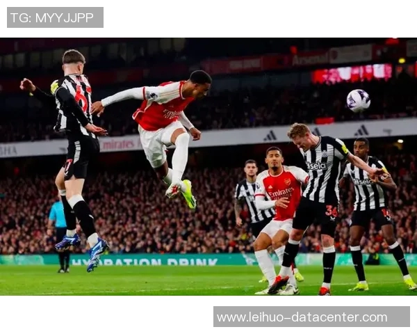 友谊赛精彩对决曼城与曼联战成平局乌龙球成比赛转折点 友谊赛精彩对决曼城与曼联战成平局乌龙球成比赛转折点