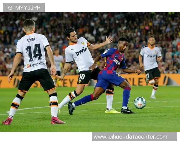 欧冠激战：多特蒙德逆转本菲卡精彩瞬间回顾及十大进球盘点