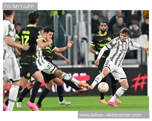 欧联杯精彩对决尤文图斯大胜马竞乌龙球引爆全场激情瞬间