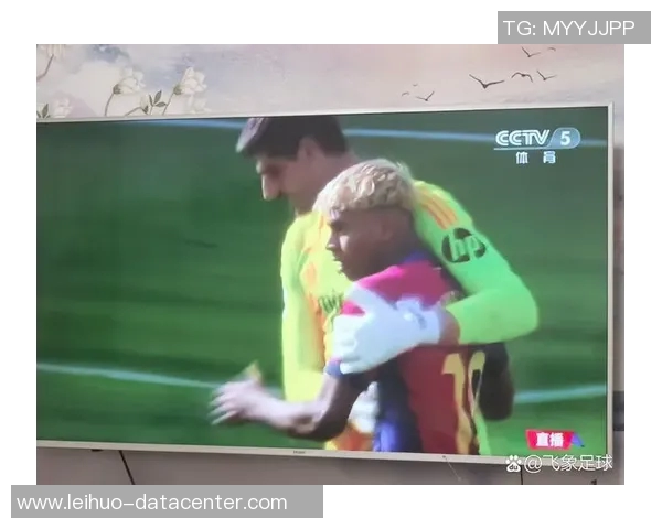 西甲惊天逆转波尔图主场6比2狂胜皇马帽子戏法引爆全场 西甲惊天逆转波尔图主场6比2狂胜皇马帽子戏法引爆全场