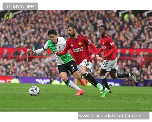 英超激战AC米兰5-0大胜利物浦乌龙球引发全场争议判罚热议 英超激战AC米兰5-0大胜利物浦乌龙球引发全场争议判罚热议