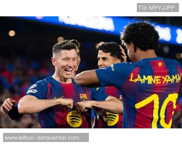 国王杯激战巴萨逆转热刺红牌争议引发全场热议与激情